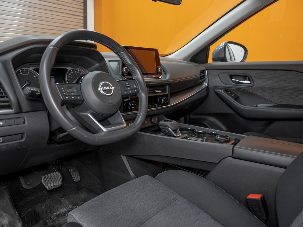 Nissan Rogue  2023 à St-Jérôme, Québec - 2 - w1024h768px