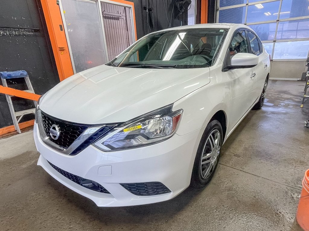 Nissan Sentra  2019 à St-Jérôme, Québec - 1 - w1024h768px