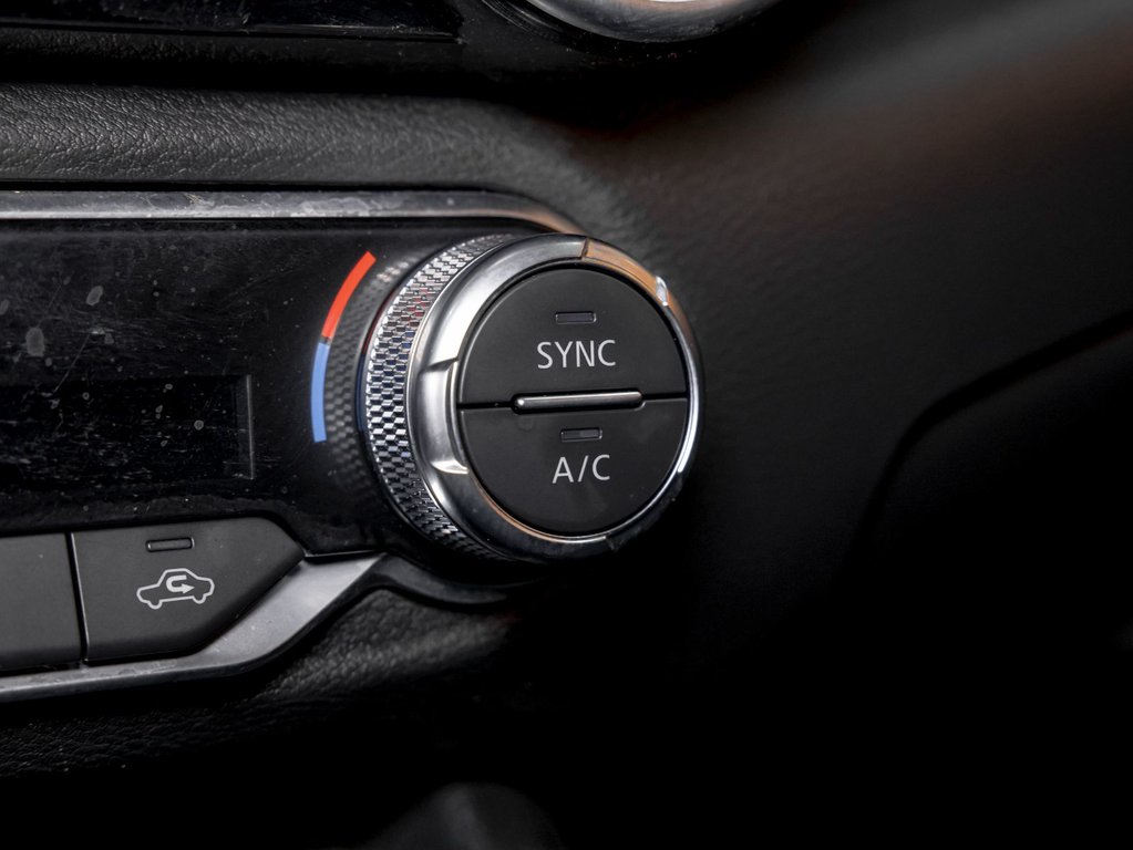 Nissan Sentra  2021 à St-Jérôme, Québec - 21 - w1024h768px