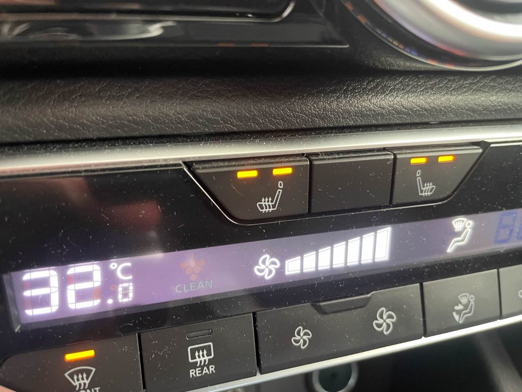 Nissan Sentra  2023 à St-Jérôme, Québec - 13 - w1024h768px