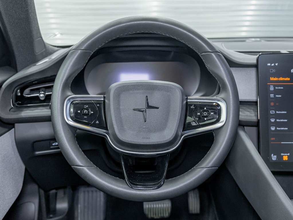2025 Polestar 2 in St-Jérôme, Quebec - 12 - w1024h768px