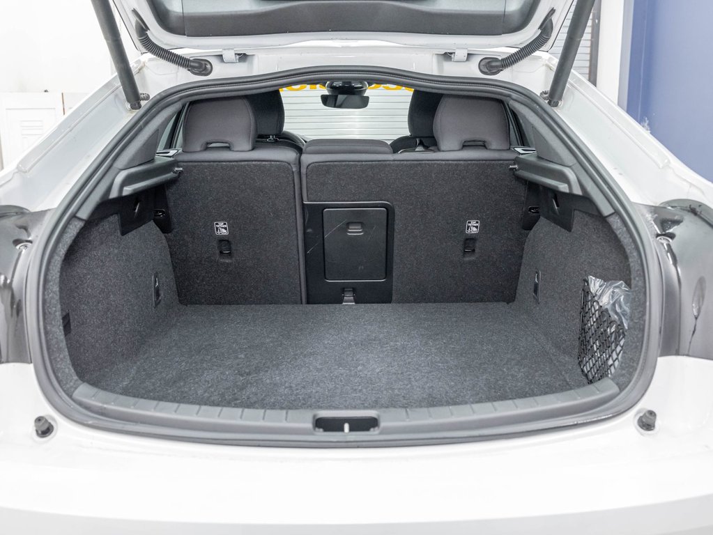 2025 Polestar 2 in St-Jérôme, Quebec - 28 - w1024h768px