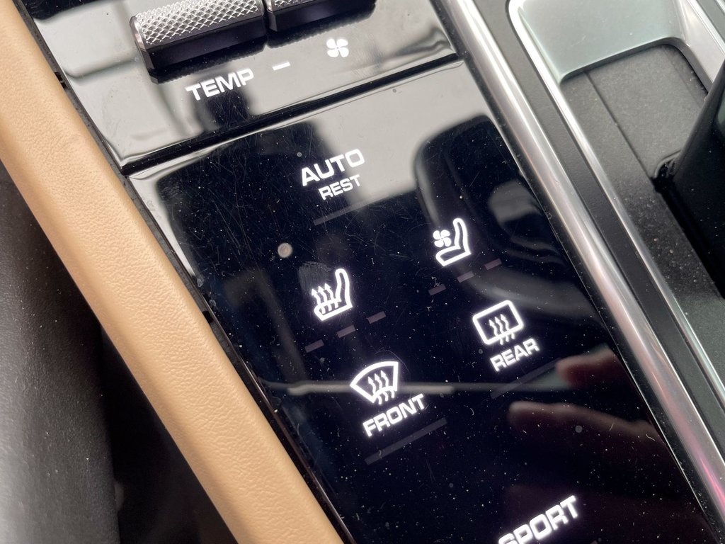 Porsche Cayenne  2019 à St-Jérôme, Québec - 14 - w1024h768px