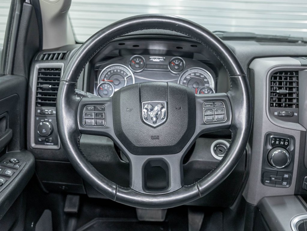 2022 Ram 1500 Classic in St-Jérôme, Quebec - 14 - w1024h768px