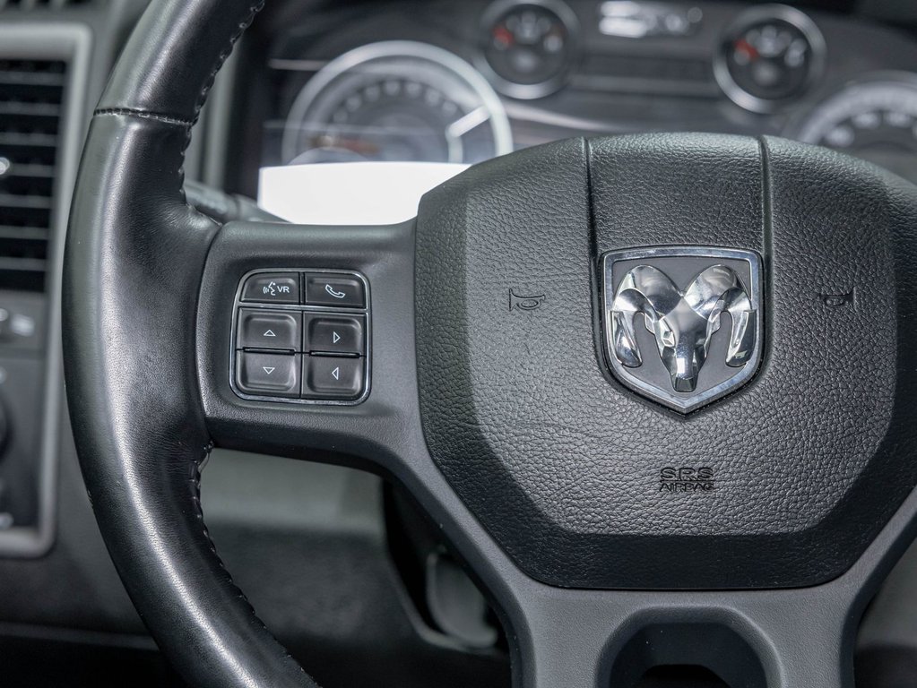 2022 Ram 1500 Classic in St-Jérôme, Quebec - 15 - w1024h768px