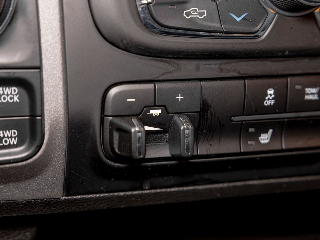 2023 Ram 1500 Classic in St-Jérôme, Quebec - 24 - w1024h768px