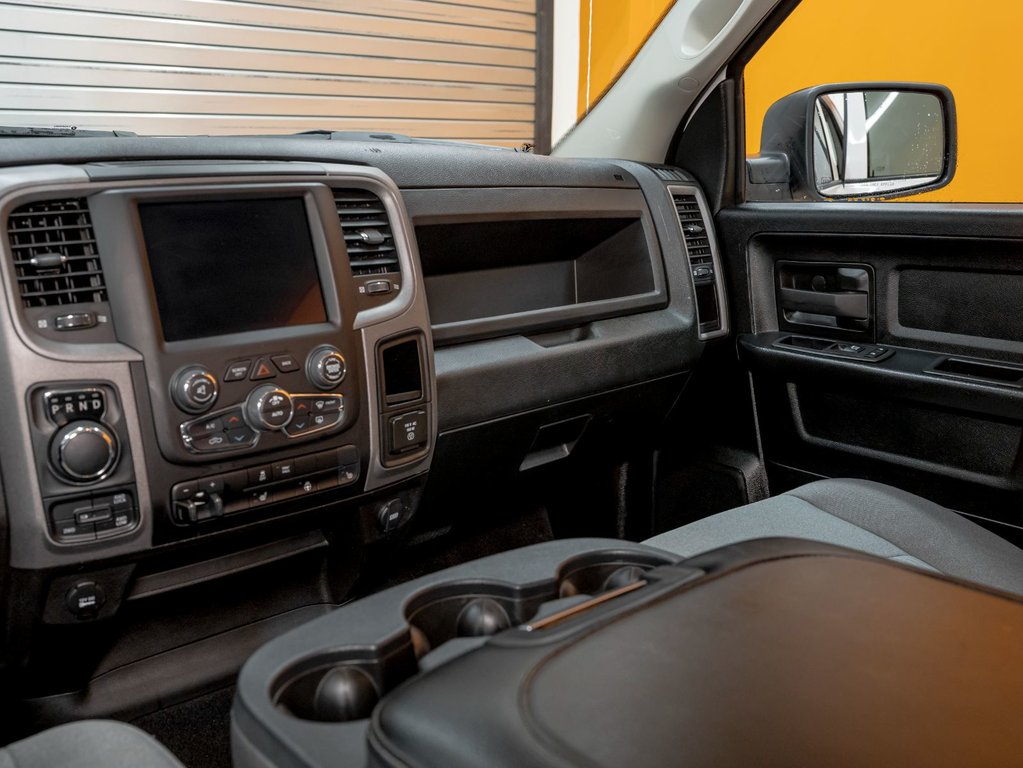 2023 Ram 1500 Classic in St-Jérôme, Quebec - 20 - w1024h768px