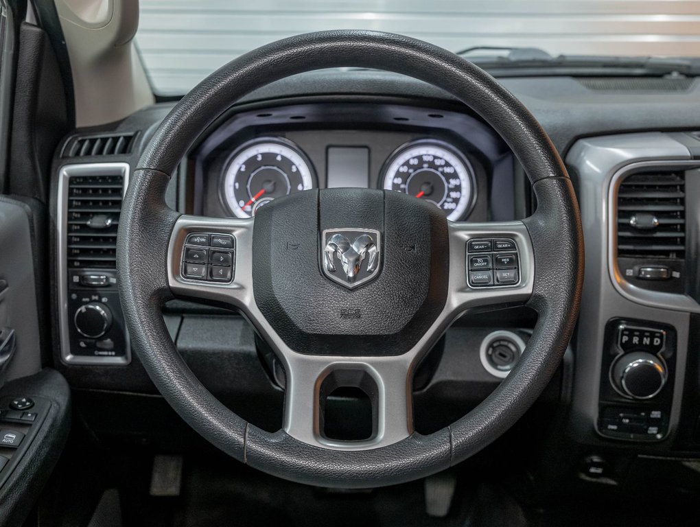2023 Ram 1500 Classic in St-Jérôme, Quebec - 11 - w1024h768px
