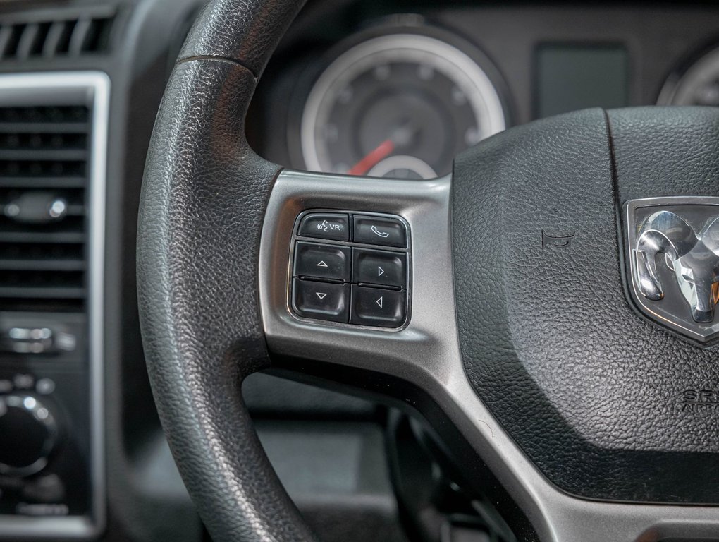 2023 Ram 1500 Classic in St-Jérôme, Quebec - 13 - w1024h768px