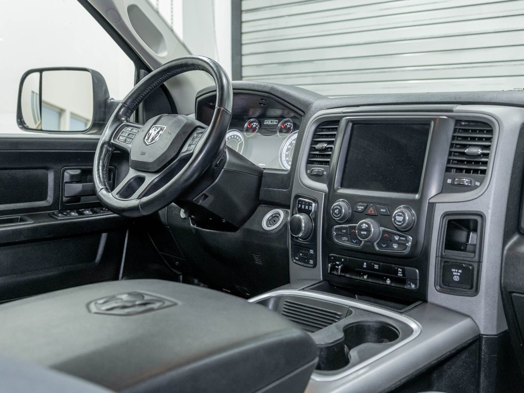 Ram 1500 Classic  2023 à St-Jérôme, Québec - 27 - w1024h768px