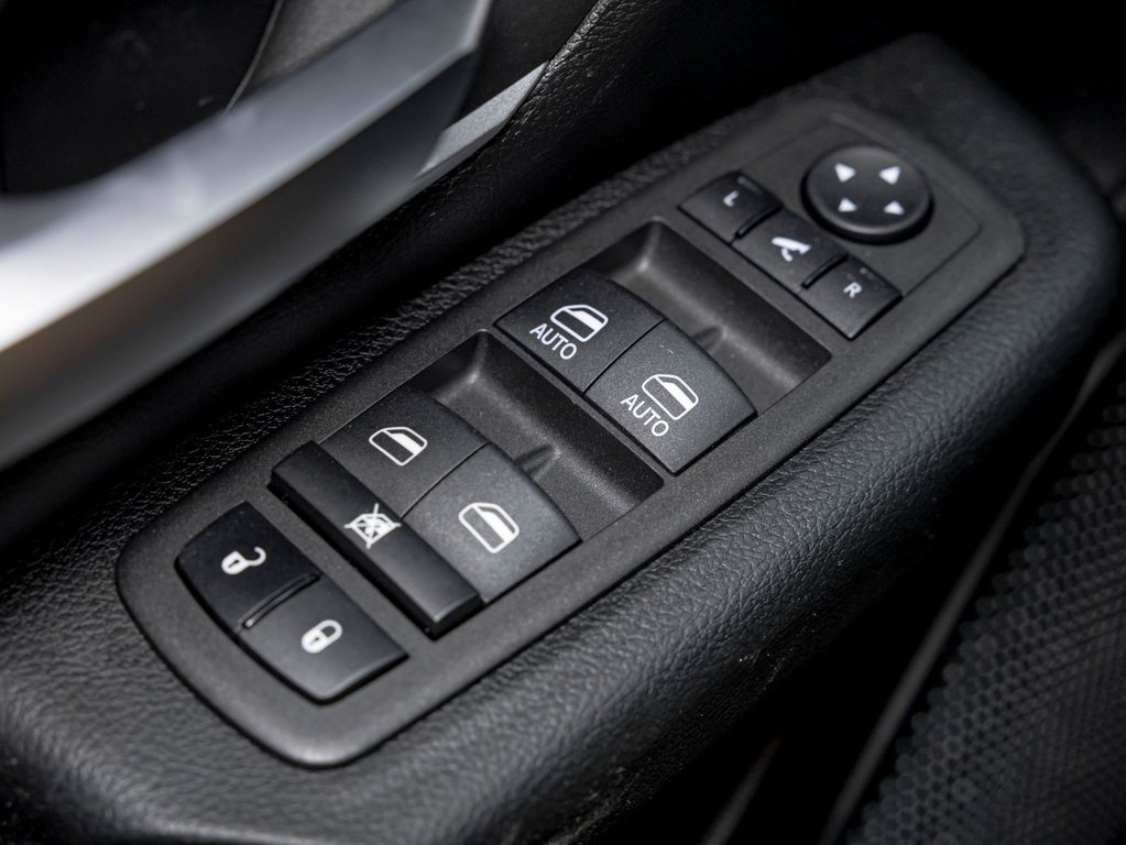 2020 Ram 1500 in St-Jérôme, Quebec - 26 - w1024h768px