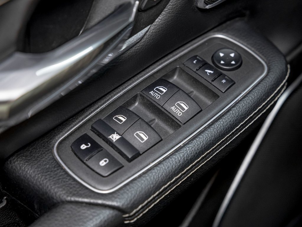 2022 Ram 1500 in St-Jérôme, Quebec - 31 - w1024h768px