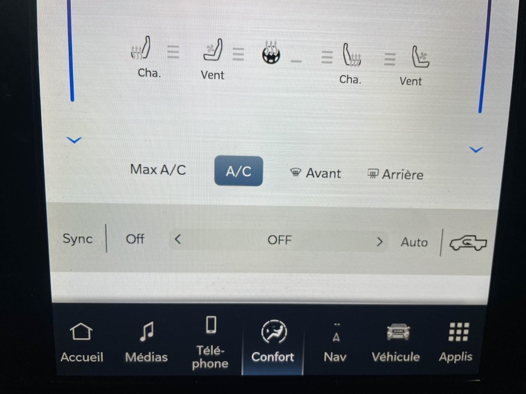 2023 Ram 1500 in St-Jérôme, Quebec - 17 - w1024h768px