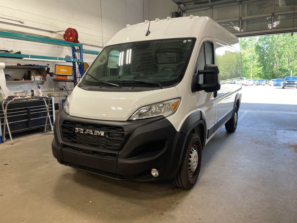 Ram ProMaster Cargo Van  2025 à St-Jérôme, Québec - 1 - w1024h768px