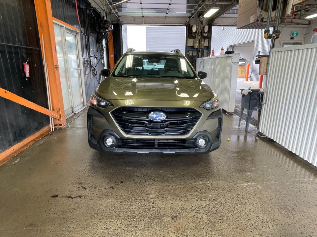 Subaru Outback  2025 à St-Jérôme, Québec - 4 - w1024h768px