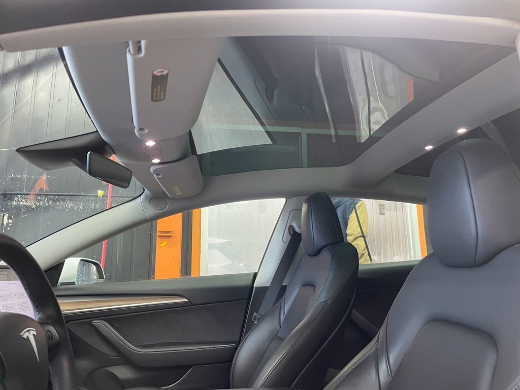 Tesla MODEL 3  2023 à St-Jérôme, Québec - 3 - w1024h768px