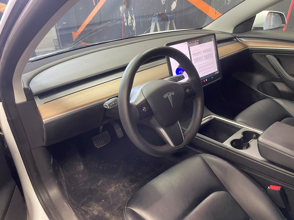 Tesla MODEL 3  2023 à St-Jérôme, Québec - 5 - w1024h768px