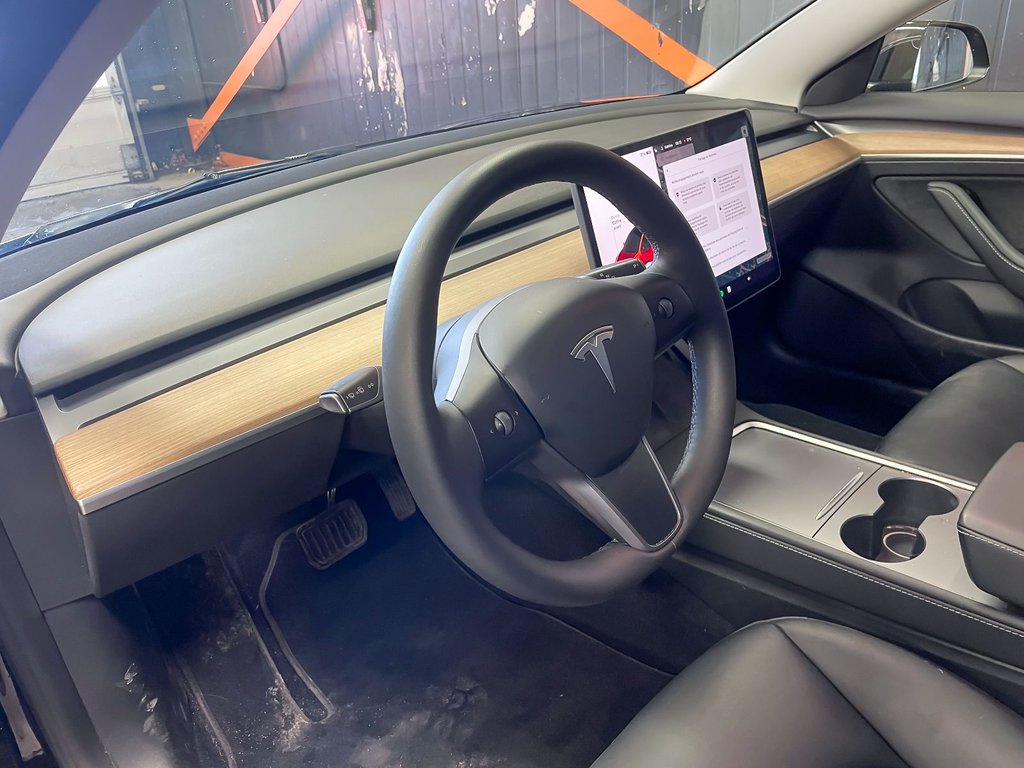 2023 Tesla MODEL 3 in St-Jérôme, Quebec - 5 - w1024h768px