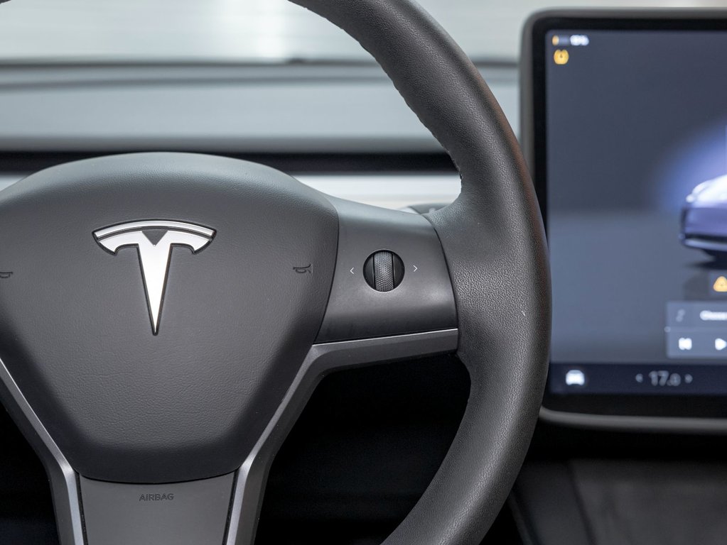 2024 Tesla Model Y in St-Jérôme, Quebec - 16 - w1024h768px