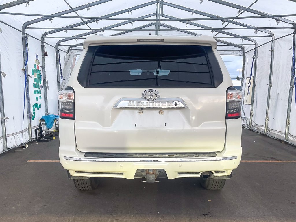 2018 Toyota 4Runner in St-Jérôme, Quebec - 9 - w1024h768px