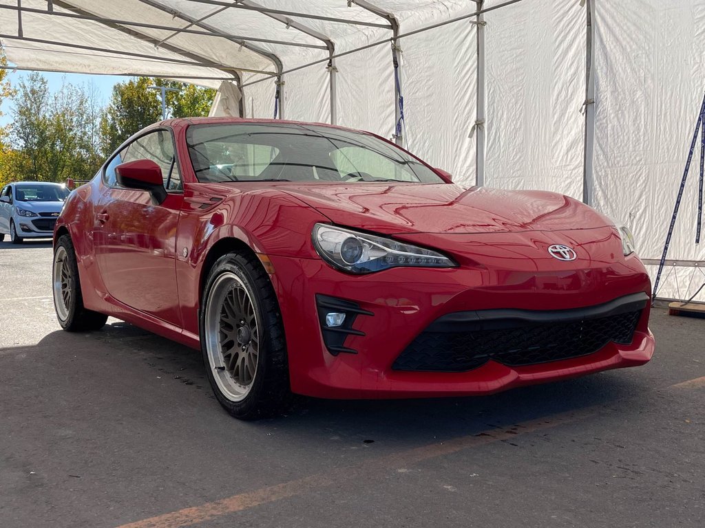 2019 Toyota 86 in St-Jérôme, Quebec - 9 - w1024h768px