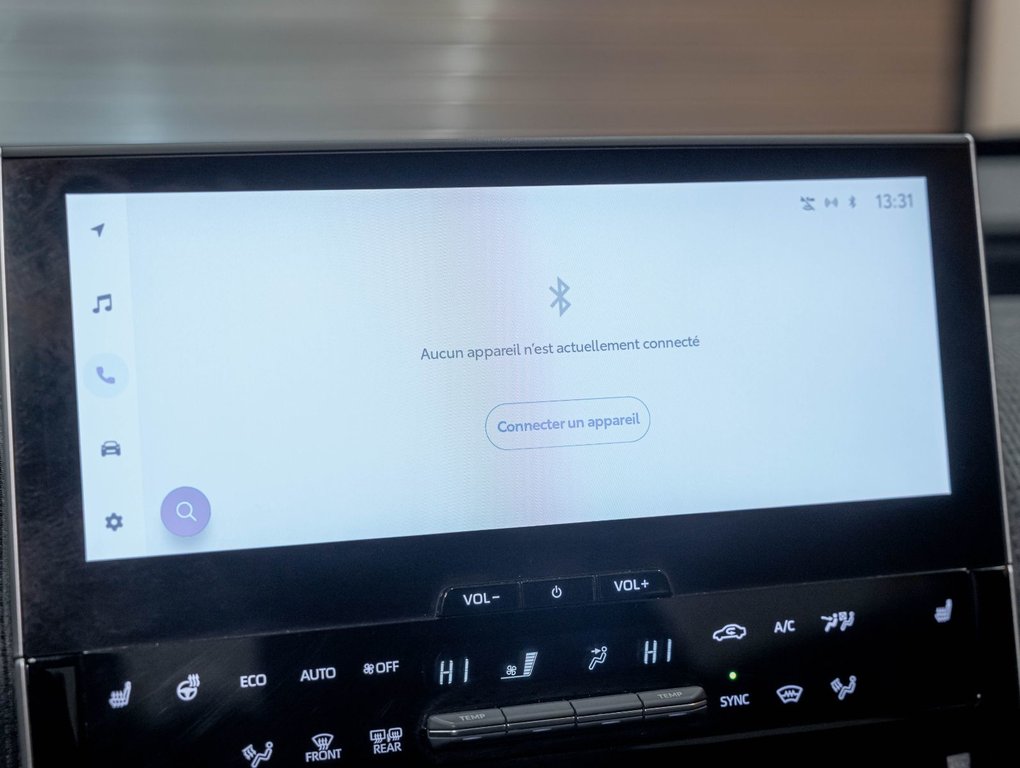 Toyota bZ4X  2023 à St-Jérôme, Québec - 16 - w1024h768px