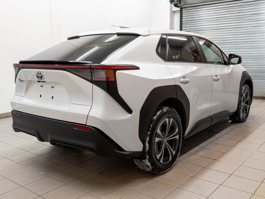 Toyota bZ4X  2023 à St-Jérôme, Québec - 8 - w1024h768px