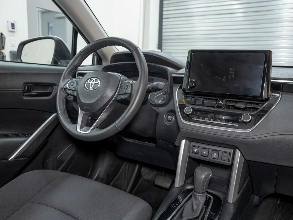 Toyota COROLLA CROSS  2024 à St-Jérôme, Québec - 24 - w1024h768px