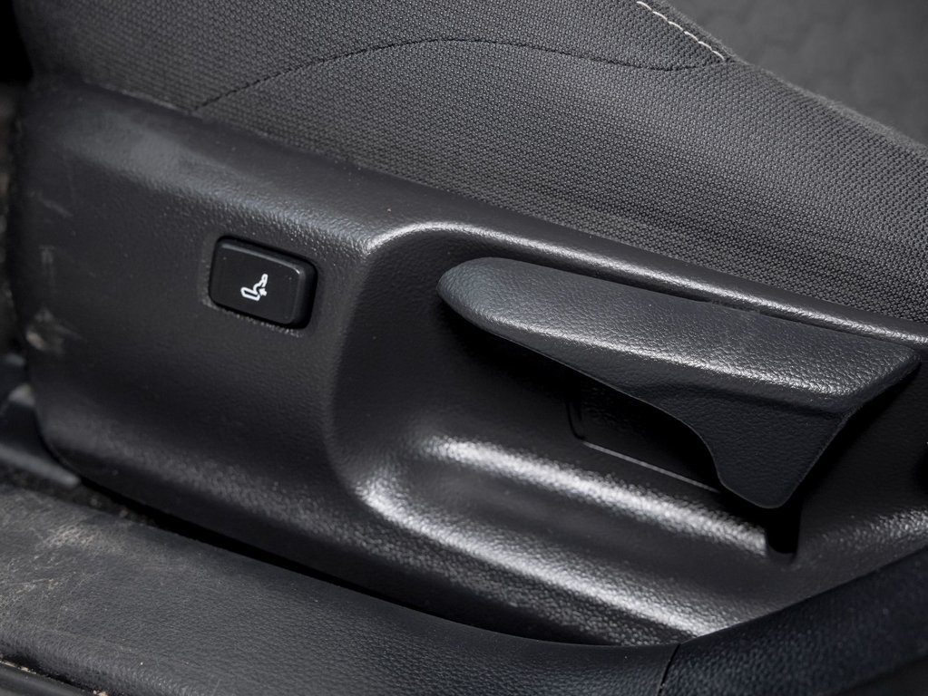 2019 Toyota Corolla in St-Jérôme, Quebec - 25 - w1024h768px