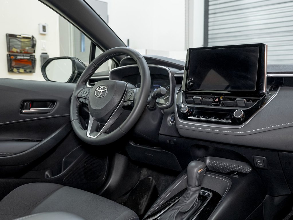 Toyota Corolla  2025 à St-Jérôme, Québec - 25 - w1024h768px