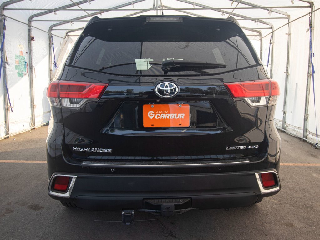 Toyota Highlander  2018 à St-Jérôme, Québec - 9 - w1024h768px