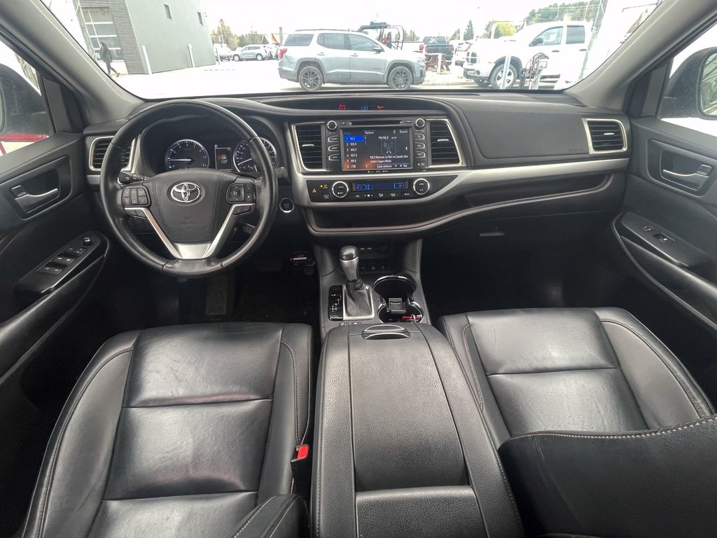 Toyota Highlander  2019 à St-Jérôme, Québec - 12 - w1024h768px