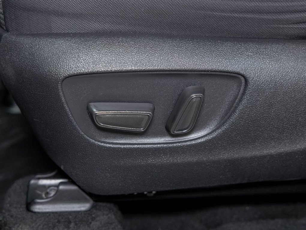 Toyota Highlander  2022 à St-Jérôme, Québec - 26 - w1024h768px