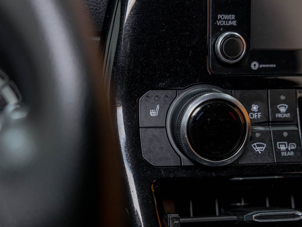 Toyota Highlander  2022 à St-Jérôme, Québec - 20 - w1024h768px