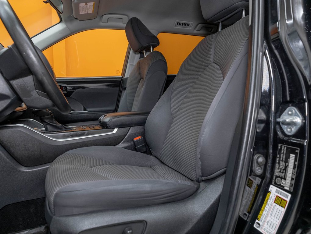 Toyota Highlander  2022 à St-Jérôme, Québec - 10 - w1024h768px