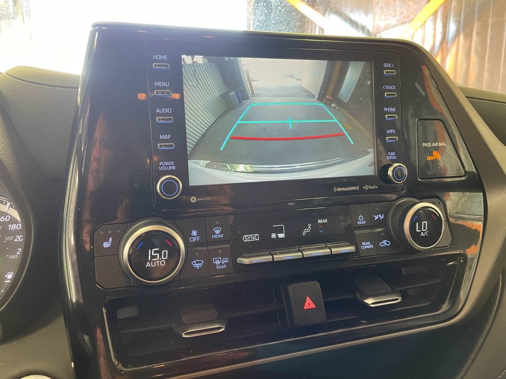 2022 Toyota Highlander in St-Jérôme, Quebec - 14 - w1024h768px