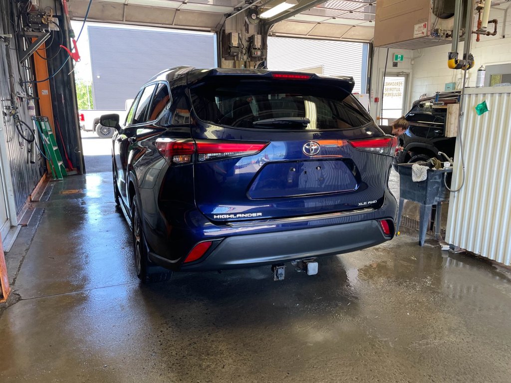 Toyota Highlander  2023 à St-Jérôme, Québec - 6 - w1024h768px