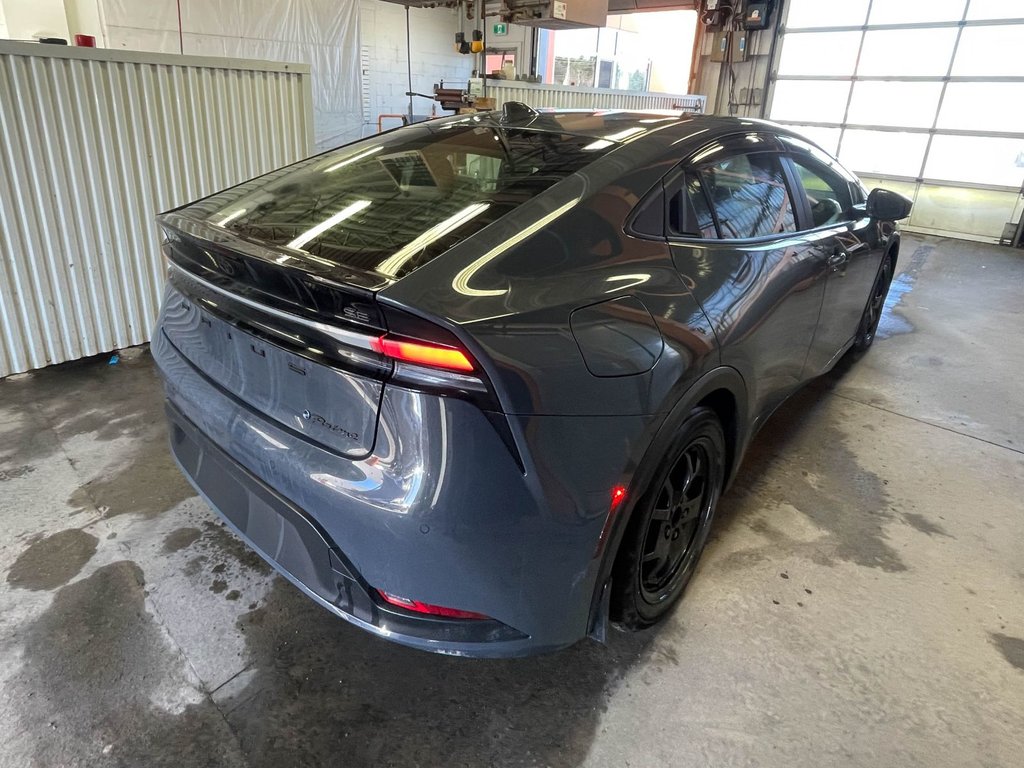 2023 Toyota Prius Prime in St-Jérôme, Quebec - 8 - w1024h768px