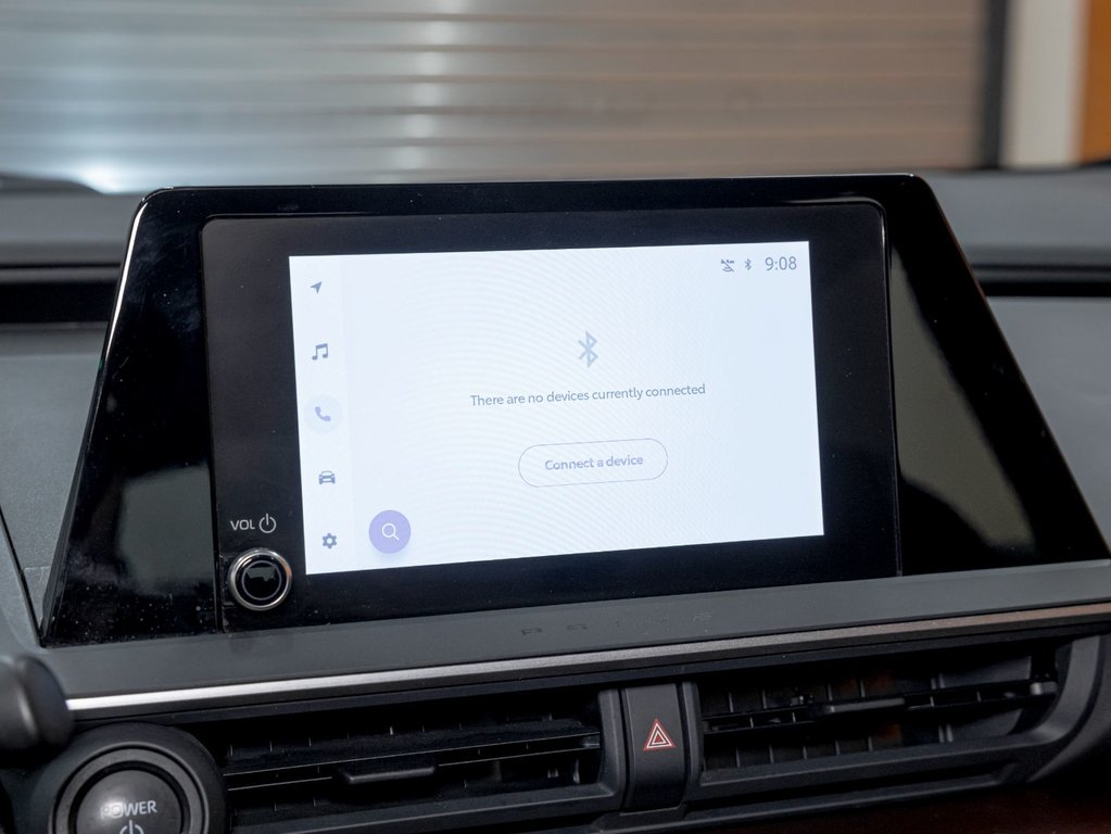 2023 Toyota Prius Prime in St-Jérôme, Quebec - 16 - w1024h768px