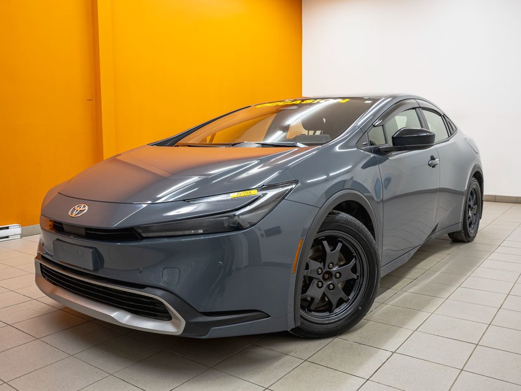 2023 Toyota Prius Prime in St-Jérôme, Quebec - 1 - w1024h768px