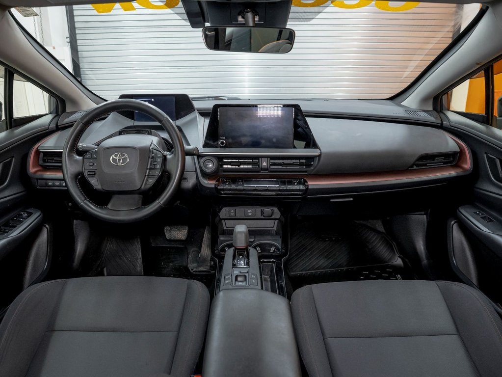 2023 Toyota Prius Prime in St-Jérôme, Quebec - 11 - w1024h768px
