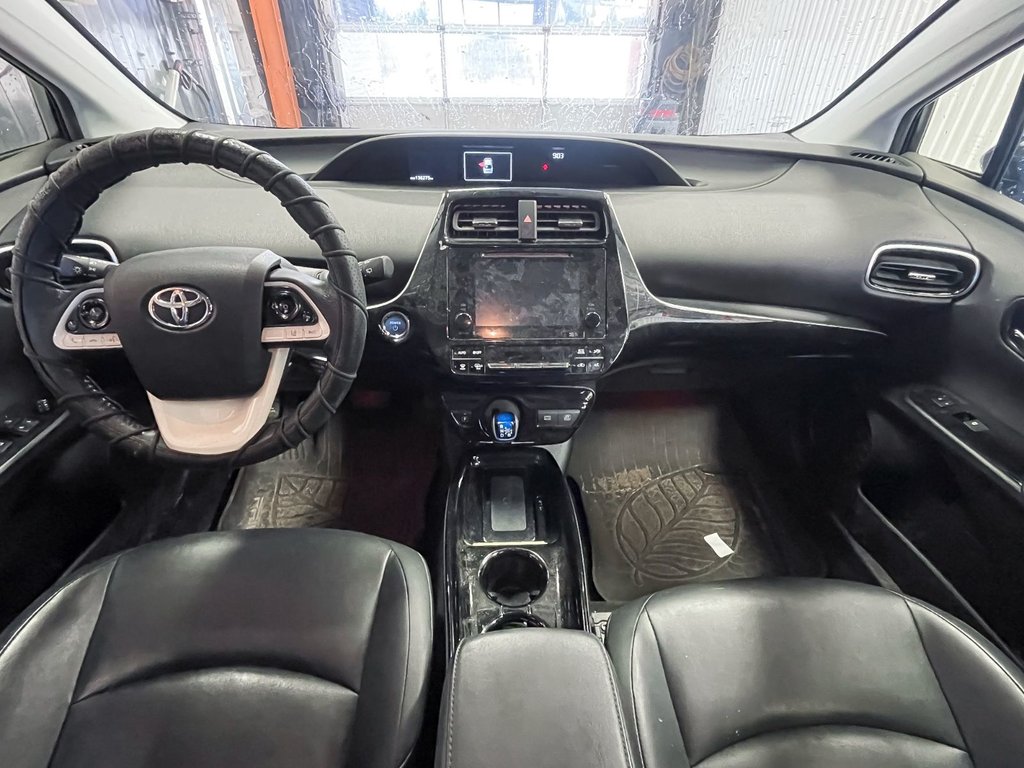 Toyota Prius  2017 à St-Jérôme, Québec - 12 - w1024h768px