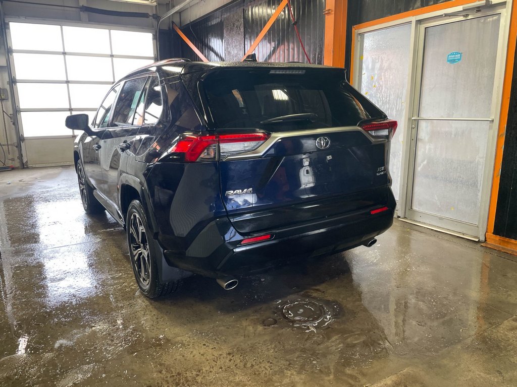 2025 Toyota RAV4 Plug-In Hybrid in St-Jérôme, Quebec - 6 - w1024h768px