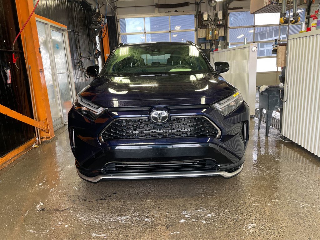 2025 Toyota RAV4 Plug-In Hybrid in St-Jérôme, Quebec - 5 - w1024h768px