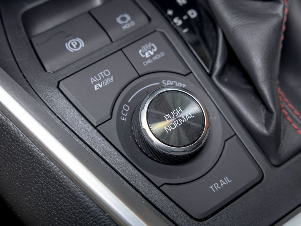 2023 Toyota RAV4 Prime in St-Jérôme, Quebec - 27 - w1024h768px