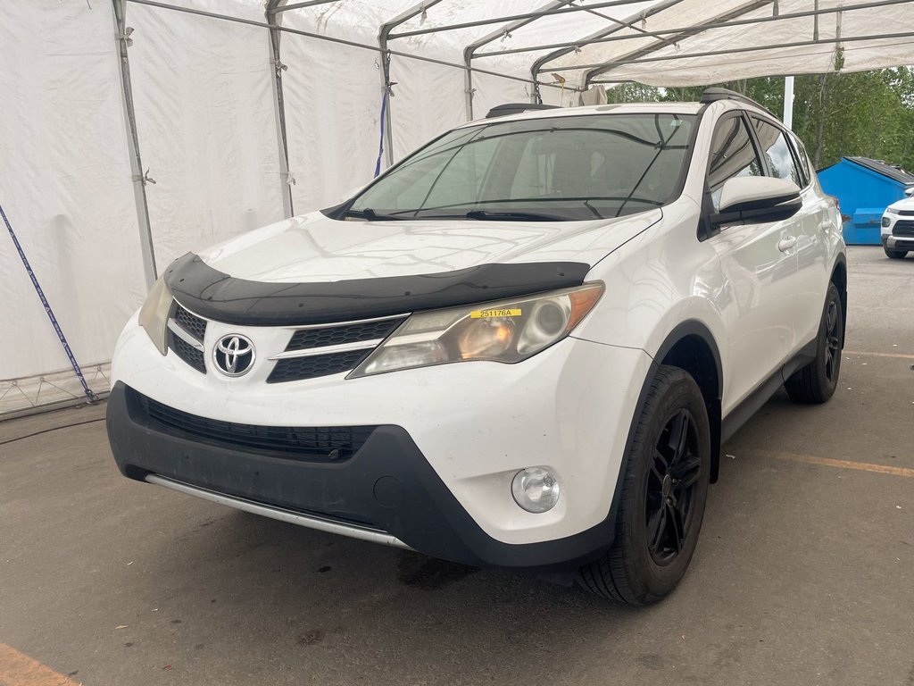 2015 Toyota RAV4 in St-Jérôme, Quebec - 1 - w1024h768px