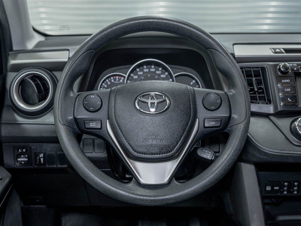 Toyota RAV4  2016 à St-Jérôme, Québec - 14 - w1024h768px