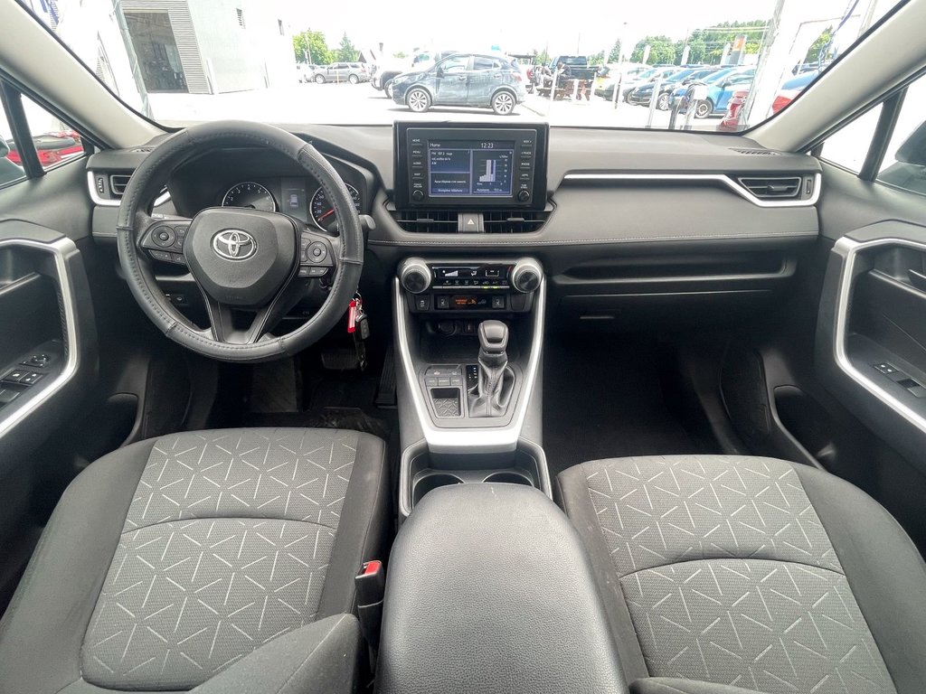 Toyota RAV4  2020 à St-Jérôme, Québec - 10 - w1024h768px
