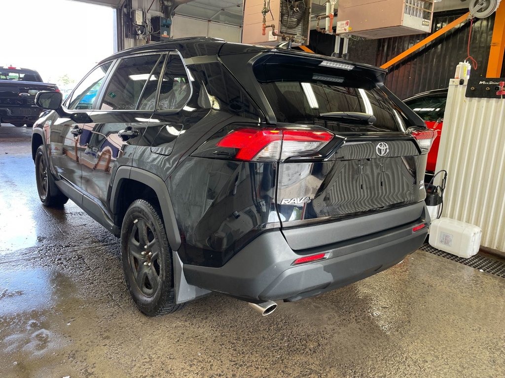 2025 Toyota RAV4 in St-Jérôme, Quebec - 6 - w1024h768px