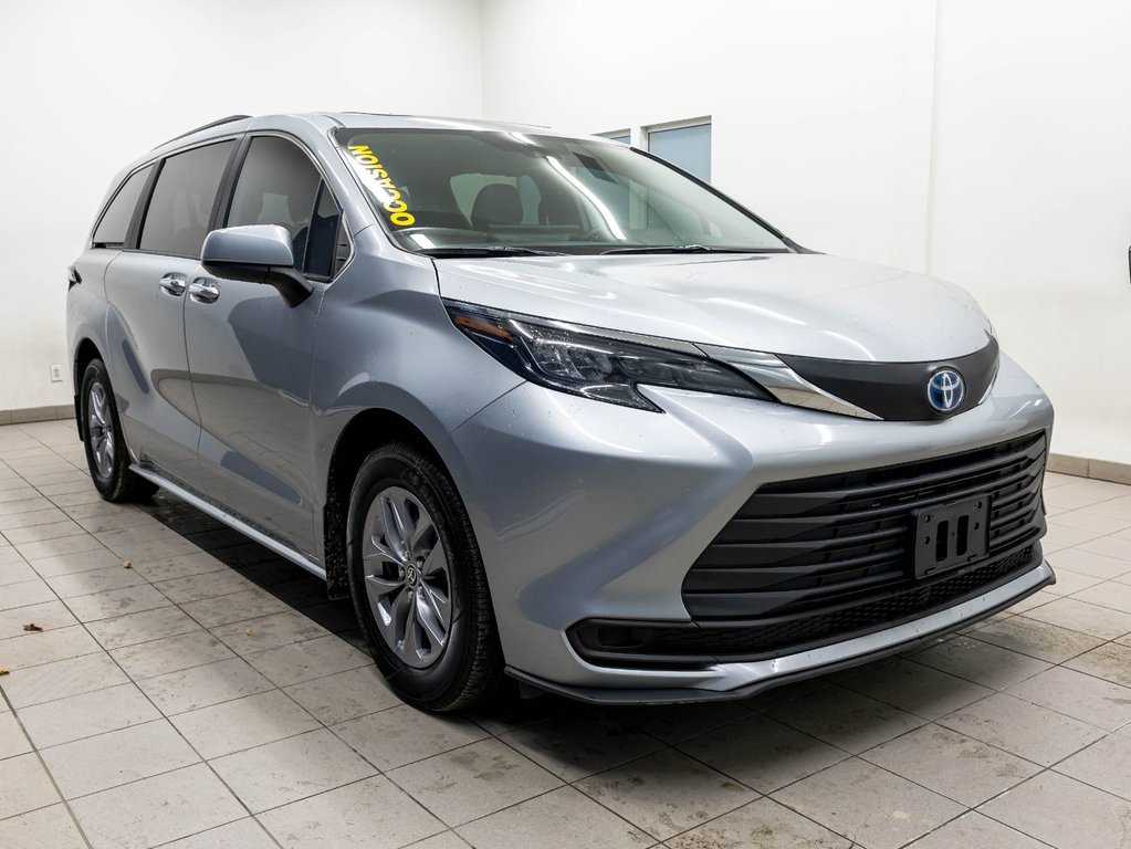 2025 Toyota Sienna in St-Jérôme, Quebec - 11 - w1024h768px